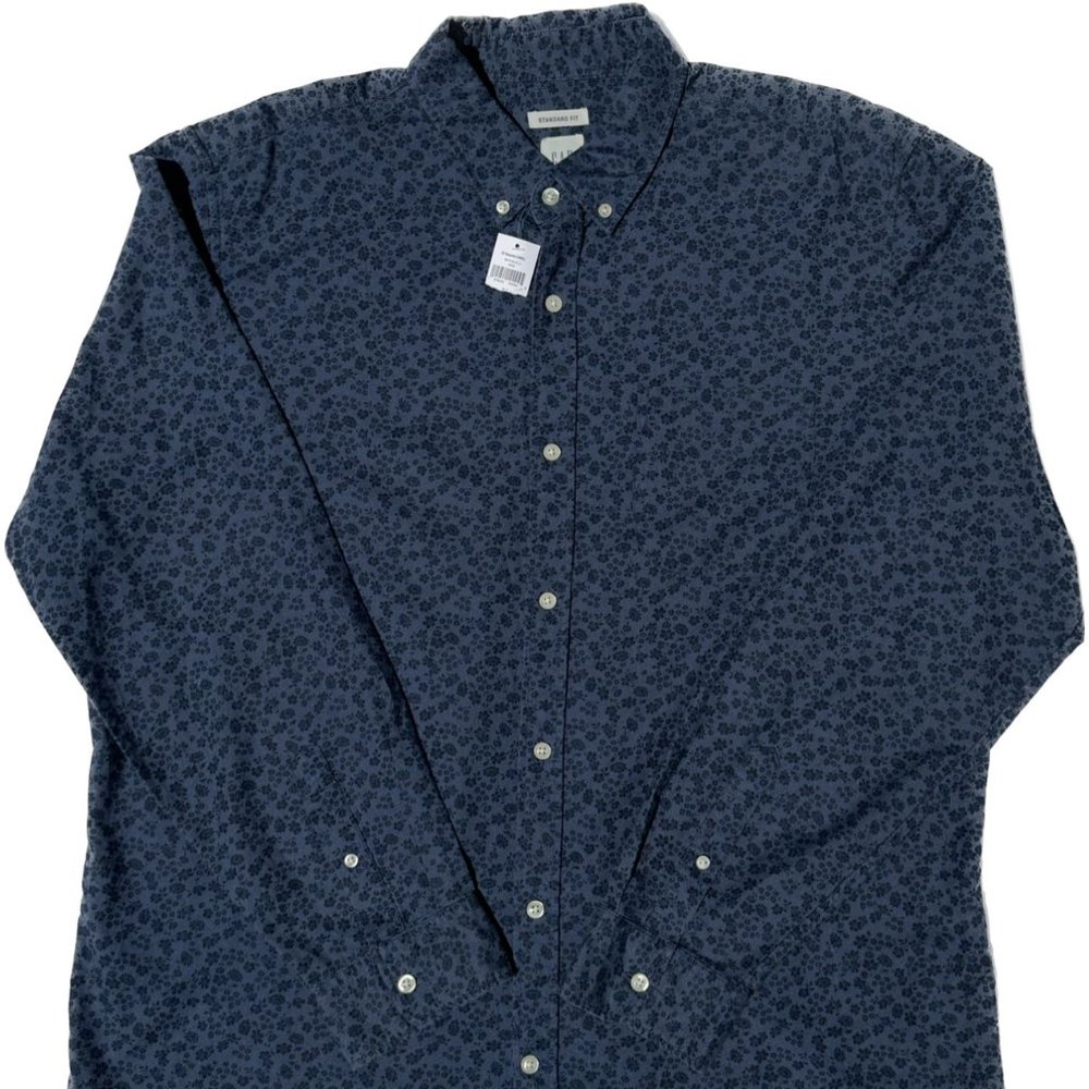 GAP Men’s Navy flower long sleeve button down
